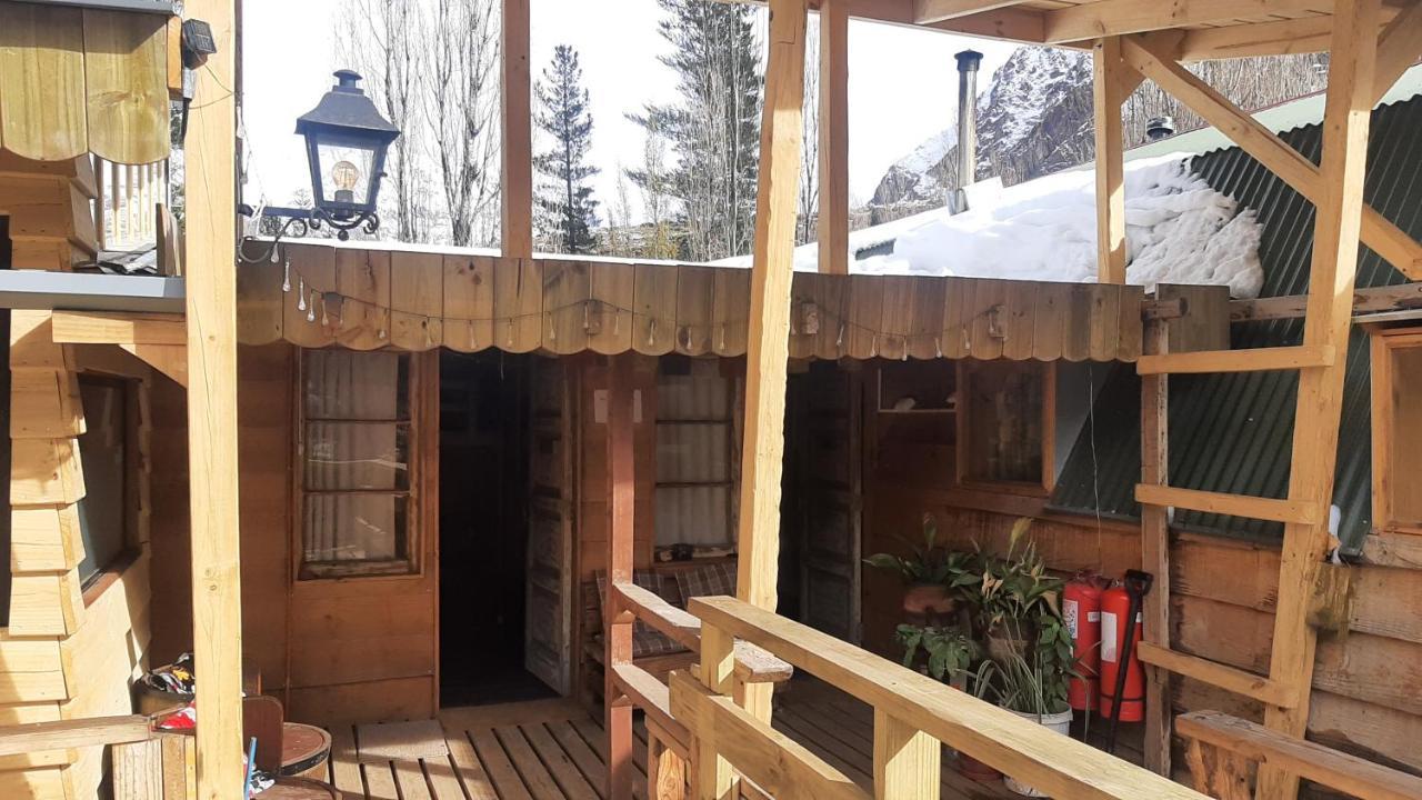 Hostal Crisol Refugio Lo Valdes Exterior photo