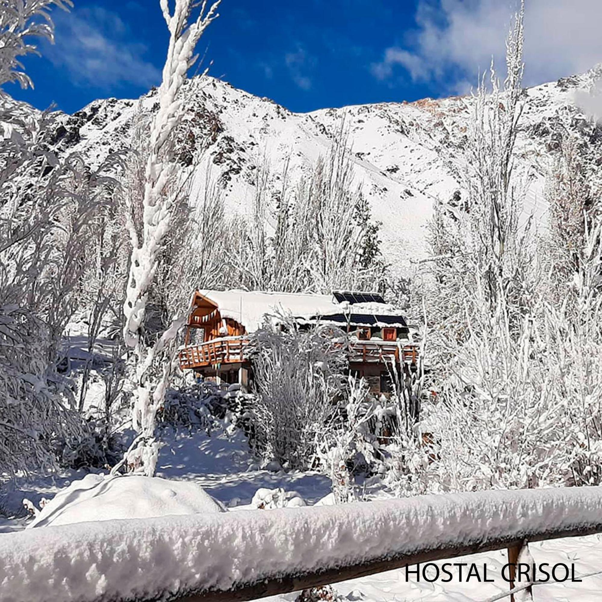 Hostal Crisol Refugio Lo Valdes Exterior photo
